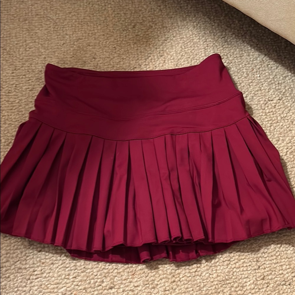 Gold Hinge Crimson Skirt